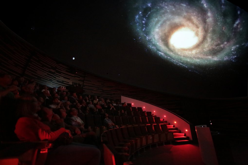 The HdA's central auditorium is equipped with a digital planetarium system. Here, visitors can take virtual journeys into space - in this example, in September 2012, we have travelled outside our Milky Way galaxy and are looking back. The planetarium also allows for the projection of astronomical images and visualizations. Image: HdA/M. Pössel