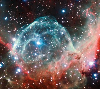 Das offizielle ESO-Jubiläumsbild, aufgenommen am 5. Oktober 2012, zeigt den Emissionsnebel "Thors Helm". Das offizielle ESO-Jubiläumsbild, aufgenommen am 5. Oktober 2012, zeigt den Emissionsnebel "Thors Helm".