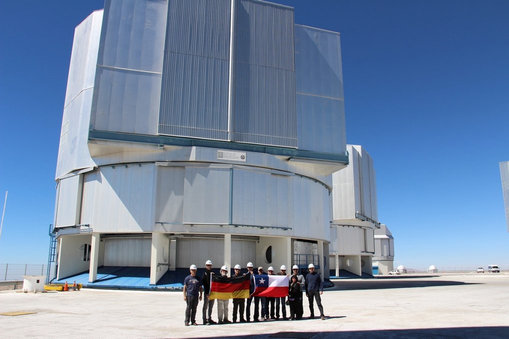 6.1.2016: Chilenische und deutsche Lehrer bei einem Besuch der Teleskopanlagen des VLT.