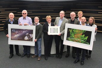Briefmarken, Astronomen und Briefmarkenschöpfer bei der Präsentation im Haus der Astronomie Briefmarken, Astronomen und Briefmarkenschöpfer bei der Präsentation im Haus der Astronomie