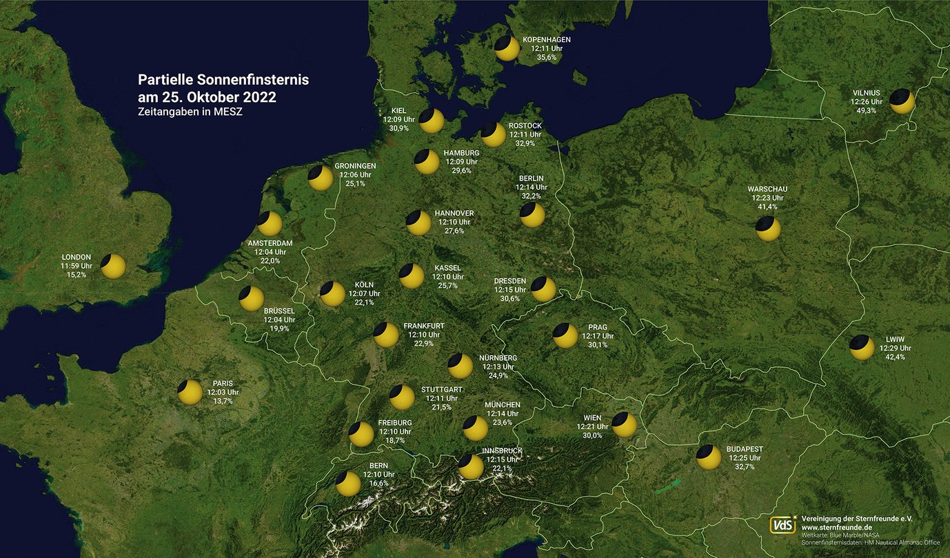 Satellitenaufnahme des deutschen Sprachraums mit eingezeichneten Darstellungen des Verfinsterungsgrads bei der partiellen Sonnenfinsternis am 25. Oktober 2022 für verschiedene Beobachtungsorte