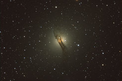 Eines der Motive der erzeugten Bilder der Teilnehmerinnen (Centaurus A).