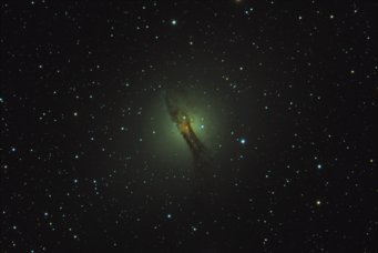Ein Bild der Galaxie Centaurus A, erstellt von Teilnehmerinnen des Girls‘Day 2024. Ein Bild der Galaxie Centaurus A, erstellt von Girls'Day-Teilnehmerinnen
