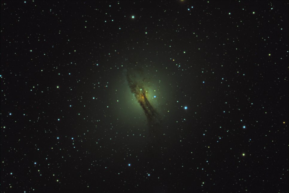 Ein Bild der Galaxie Centaurus A, erstellt von Girls'Day-Teilnehmerinnen